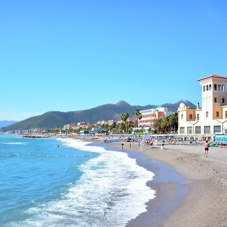 Apartman 150 Mt From The Sea - Air Conditioning And Balcony